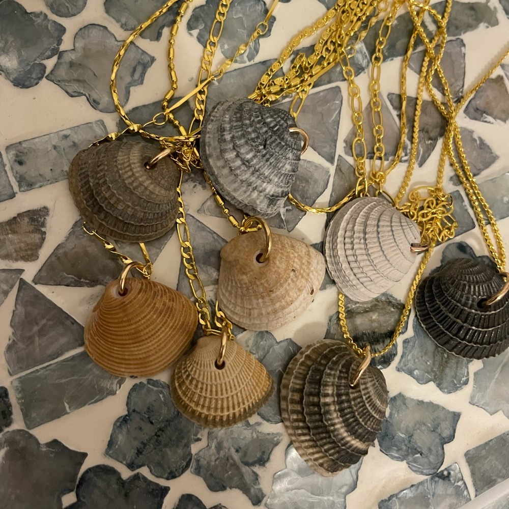 Shell Necklaces! - Picture 5 of 10